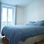 Beautiful Spacious Apartment At Invalides
